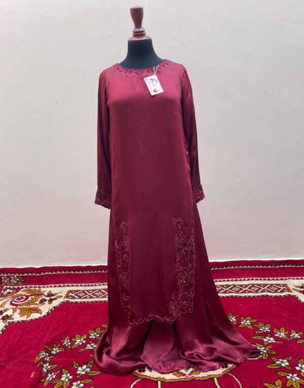 🌸 Maroon Tussle Silk Ensemble